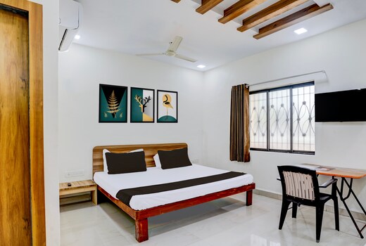 Hotel O Shree Prabhat