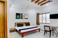 Hotel O Shree Prabhat, Thane