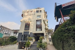 Hotel Forest Avenue | Best Luxury Hotel in Dehradun, Dehradun