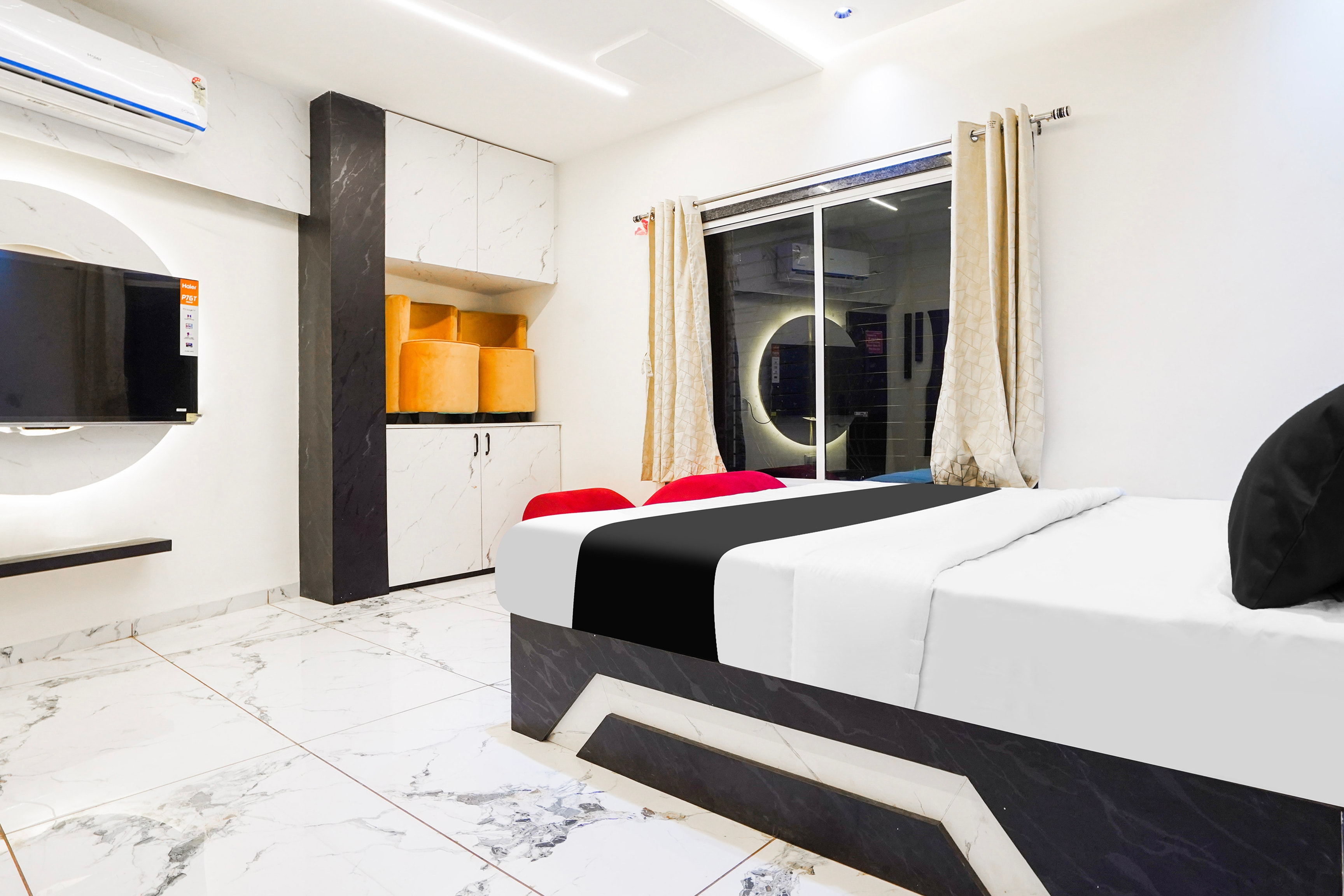 Hotel O SR & Guest House 2 - Tap to explore photos