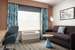 Hilton Garden Inn Boston-Burlington, Boston