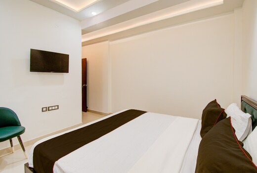 Hotel O Giriraj Palace by Govindam