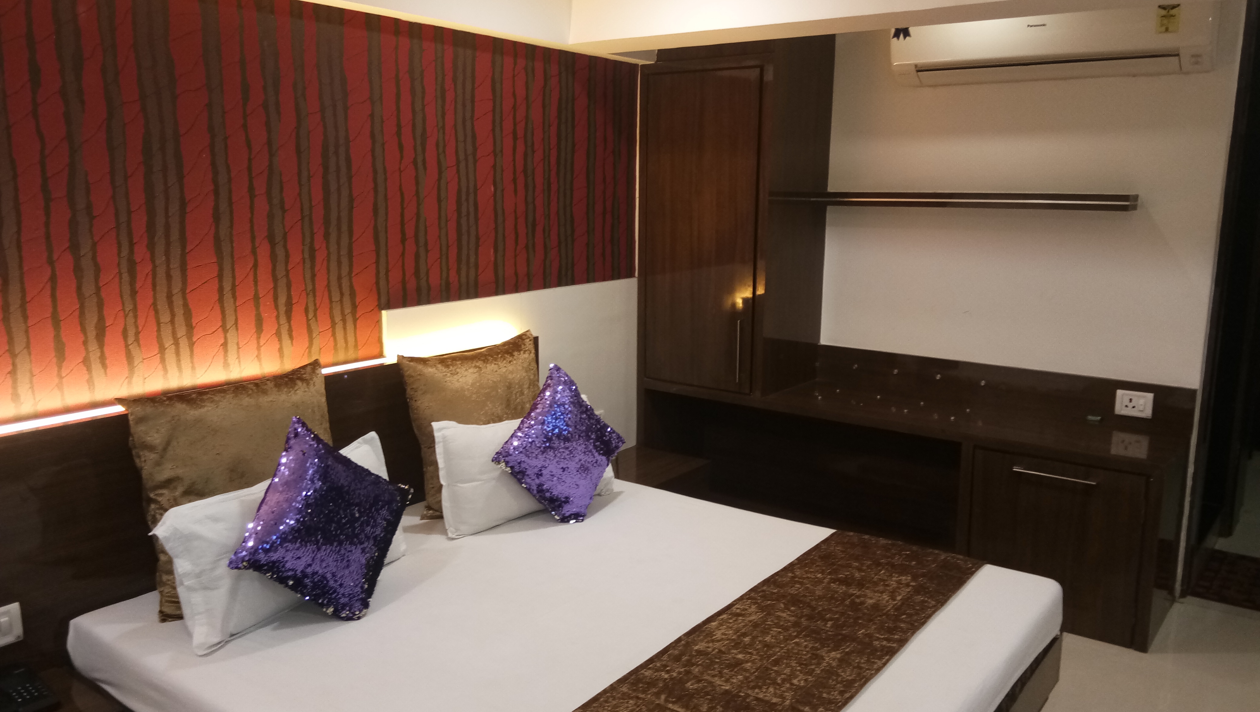 Hotel Banjara - Tap to explore photos