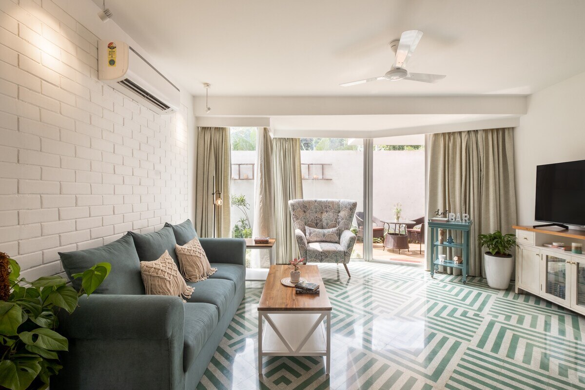 El Raso by The Blue Kite | Private 1 BHK Apartments at Parra - Tap to explore photos