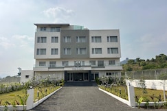 THE RAJAJI HOTEL, Ahwa