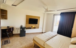 Superior Room with Balcony