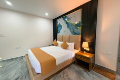 THE GOLDEN PALM RESORT & HOTEL, Jorhat