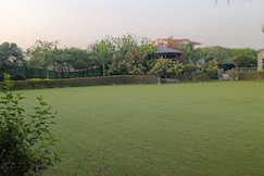 Vedanta Farms, Noida