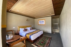 Pangong Manor | Stay with Luxury near Pangong Lake, Pangong