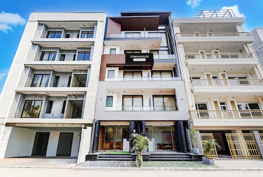 Townhouse Sector 51 Gurgaon