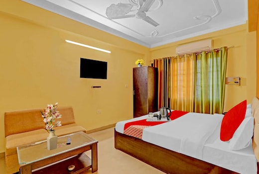 Hotel O J.d Palace
