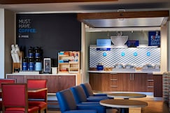 Holiday Inn Express & Suites Brampton, Hamilton