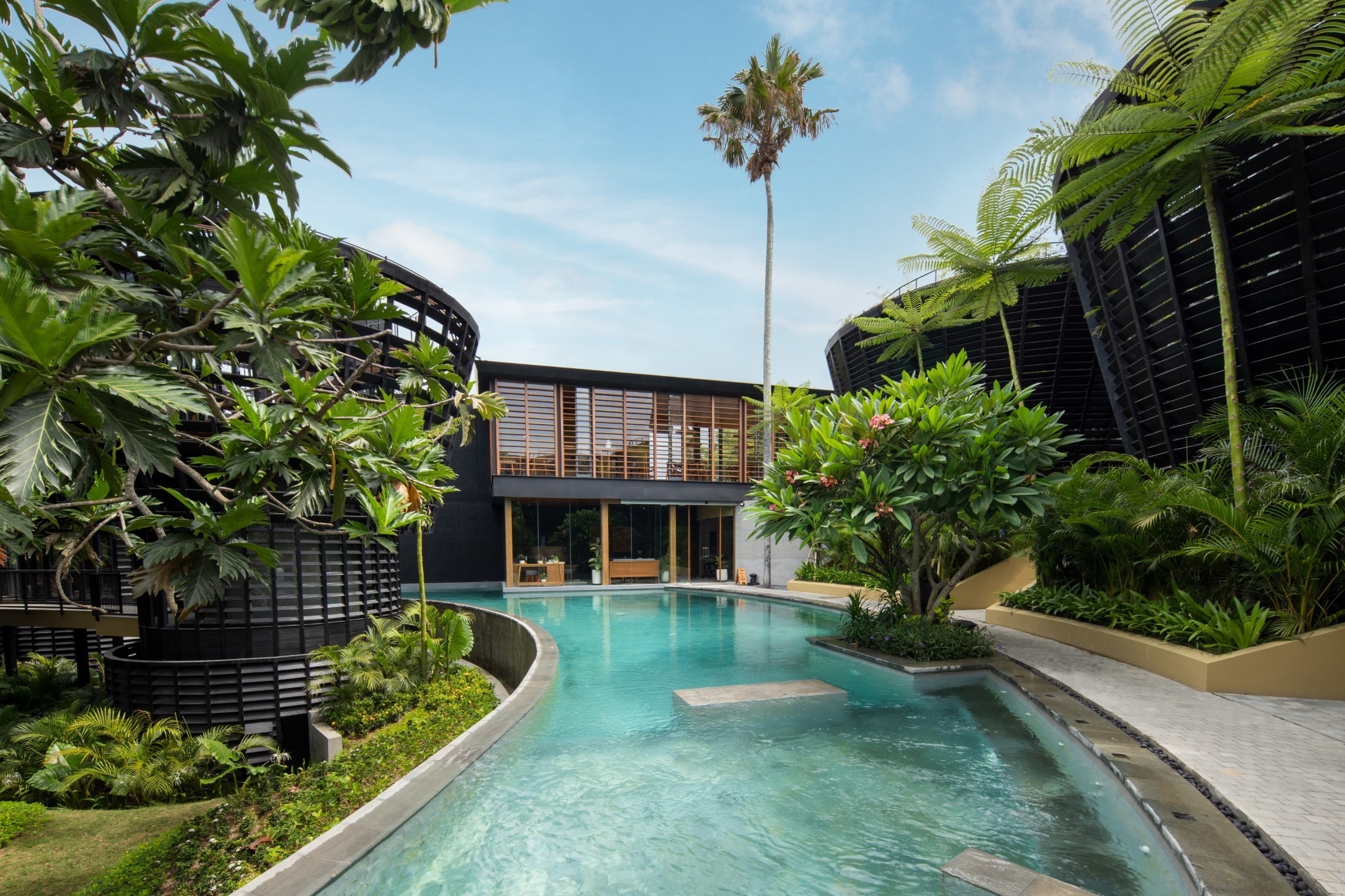 Canggu Cabana Resort By Ini Vie Hospitality - Tap to explore photos