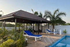 THE BIG CHILL HOUSE - Hawaii - Nagpur, Kalmeshwar