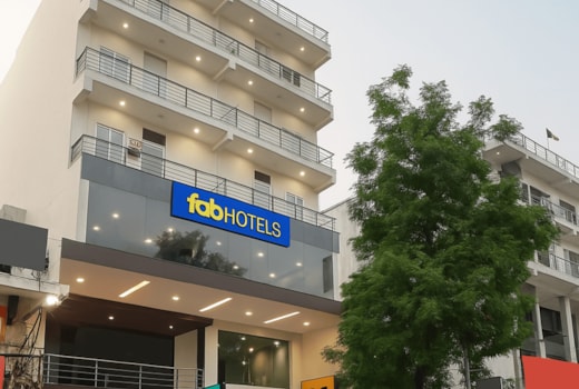 FabHotel Wamson