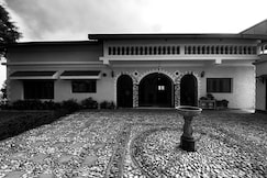 The Retreat: Beyond the Horizon, above the clouds, Mussoorie