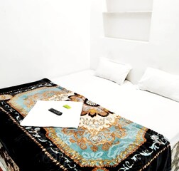 Deluxe AC Room
