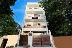 Hotel O Raghunath, Kanpur