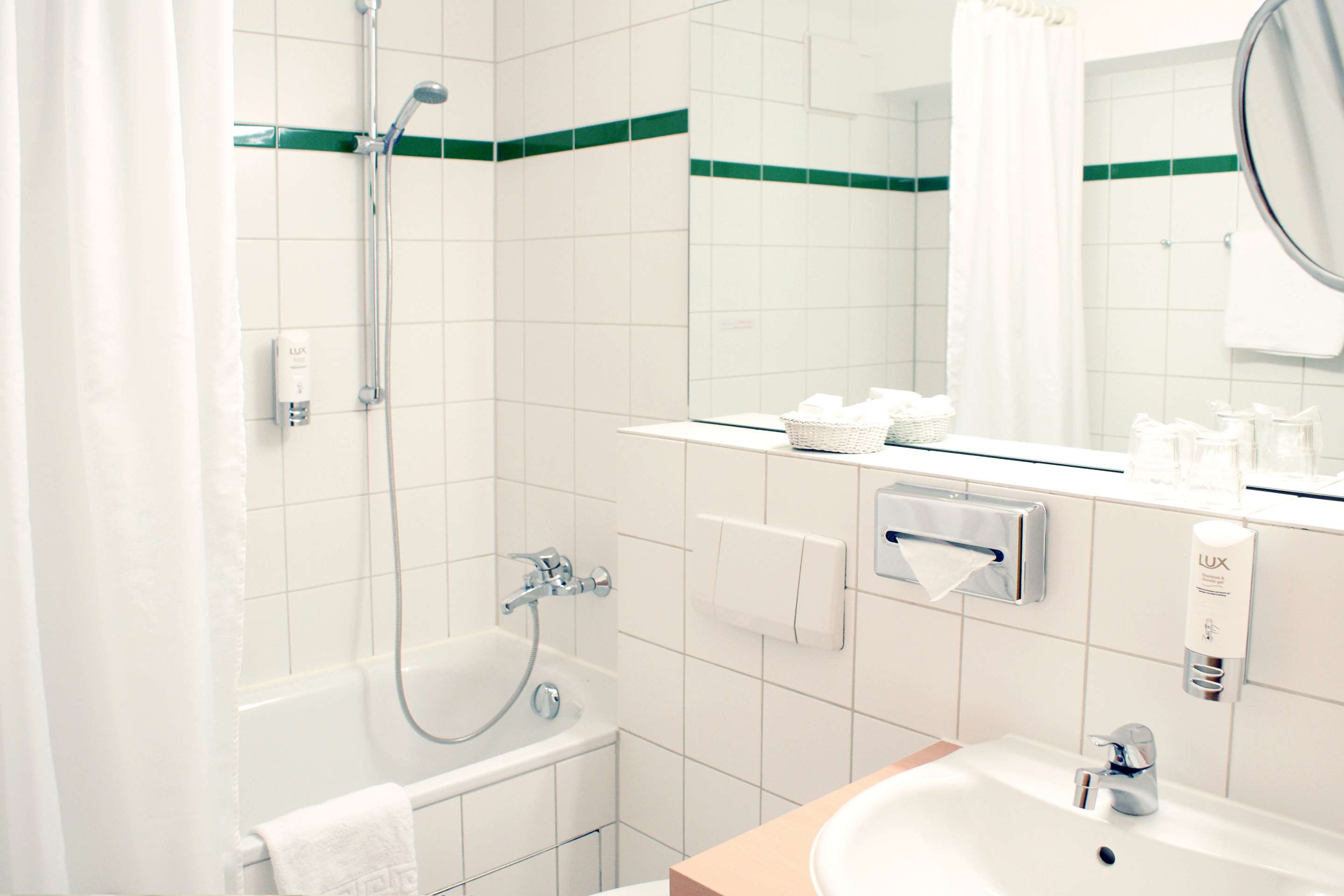 Best Western Macrander Hotel Dresden - Tap to explore photos