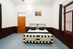Hotel O Siddhi Vinayak Farms, Etah
