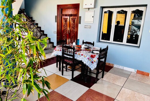 Lumina Homestay 2BHK Near White Town