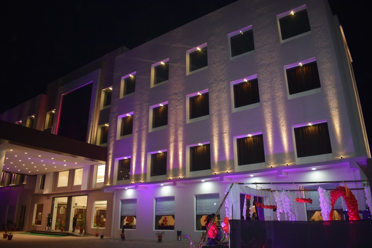 Photos of Hotel TGS Hotel in Katni