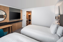Holiday Inn GLOUCESTER - CHELTENHAM, Cardiff