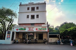 Hotel Pathik, Raigarh