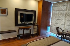 Hotel Silver Oak, Nohra