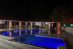 Hotel Rajdhani Resort, Mangaon