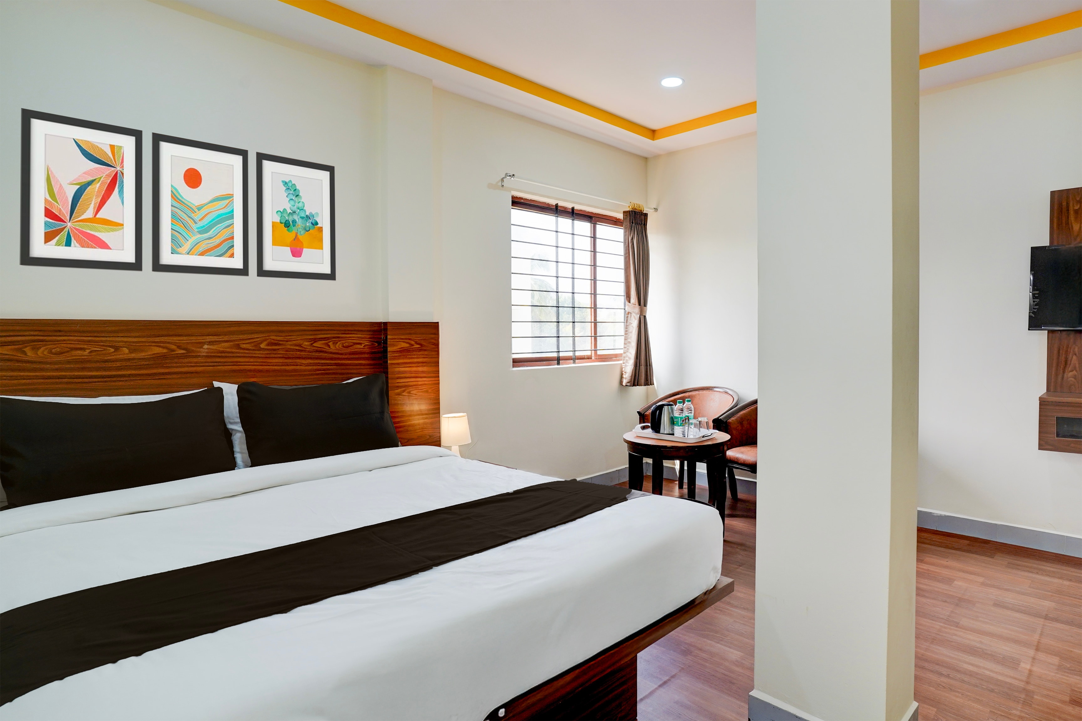 Super Hotel O Shiva's Inn - Tap to explore photos