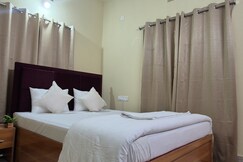 Yostel Homestay | Entire 2BHK Apartments | 2KM From Airport & Railway Station, Bhubaneshwar