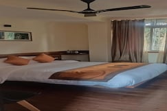 Banalari Pine Inn, Shillong