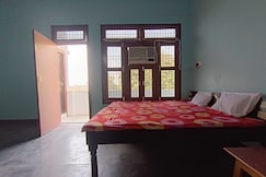 Hotel O Home Madhav Homestay, Ayodhya