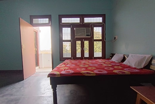 Hotel O Home Madhav Homestay