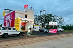 JK 06 Residency & Restaurant, Sagar