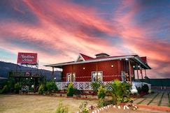 Madhu Villa 3BHK with pvt pool, Lonavala