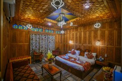Anarkali Luxury Houseboats, Srinagar