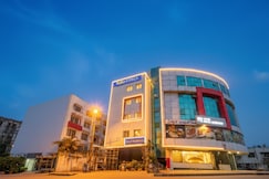 FabHotel Royal Residency II - Nr Lakdikapul Metro Station, Hyderabad