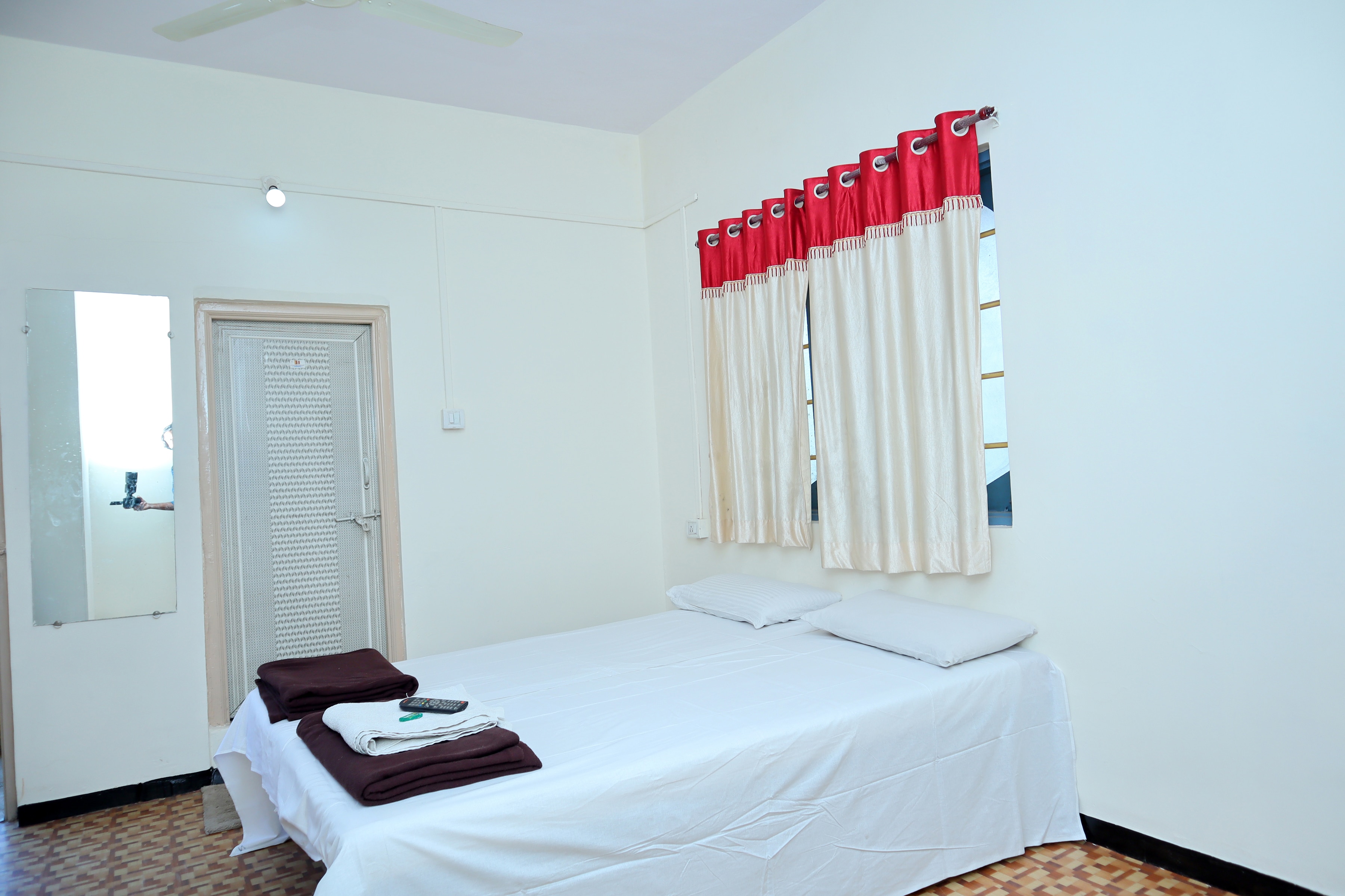Nashik Serviced Apartments - Tap to explore photos