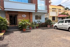Shree Siddhivinayak Executive Lodging, Wai