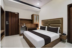 Hotel Paramount Jaipur, Jaipur