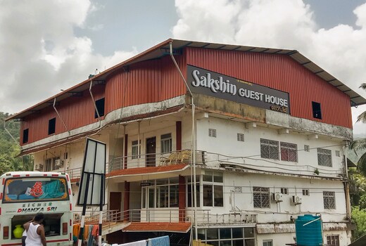 Sakshin Guest House