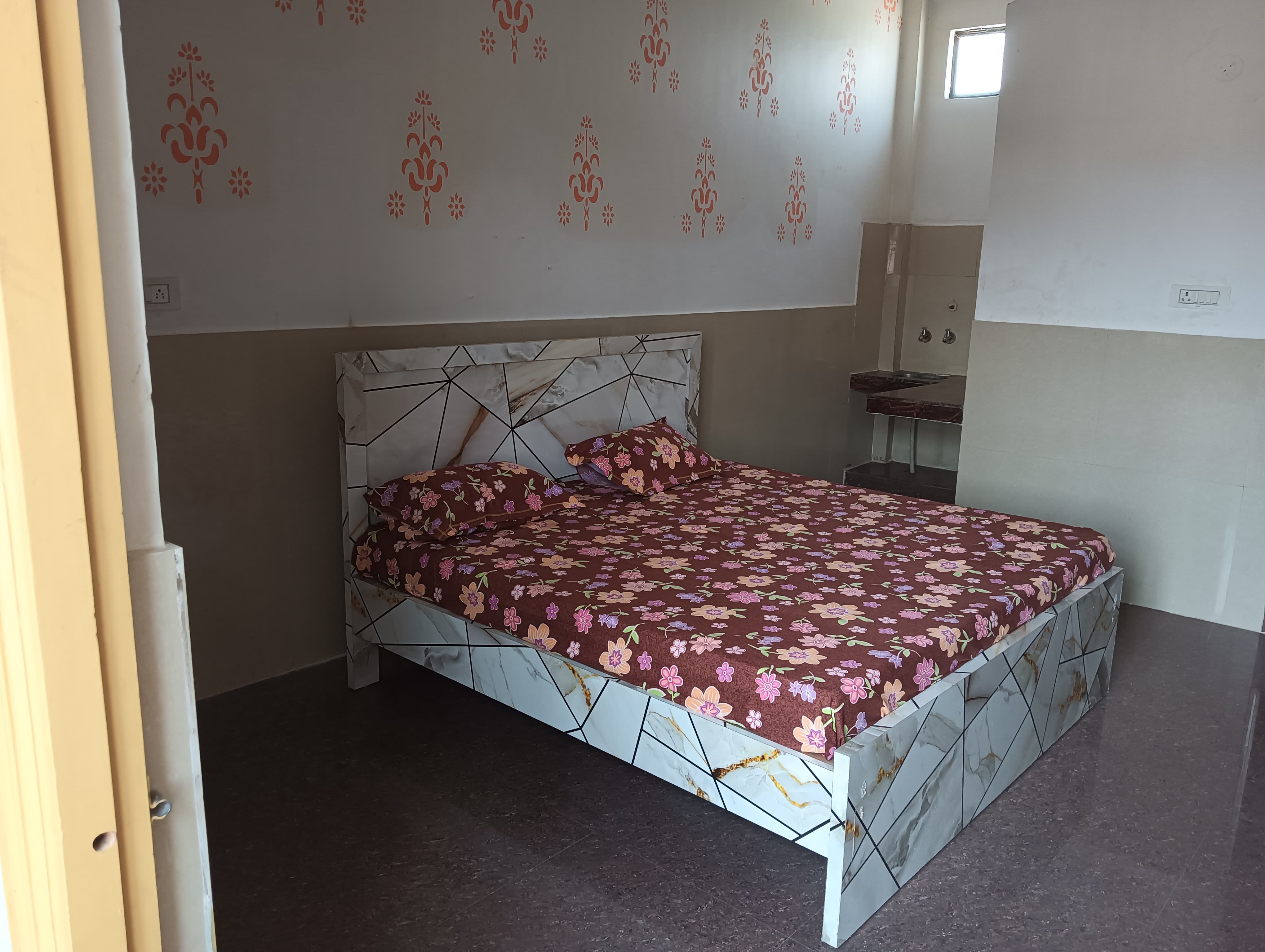 Satya Shiv Homestay - Tap to explore photos