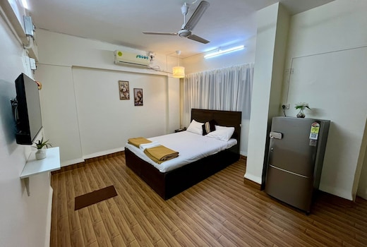 La France Cosy Studio Apartment