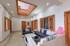 Dalhousie Hideaway 4BR Homestay by Homeyhuts, Chamba Himachal