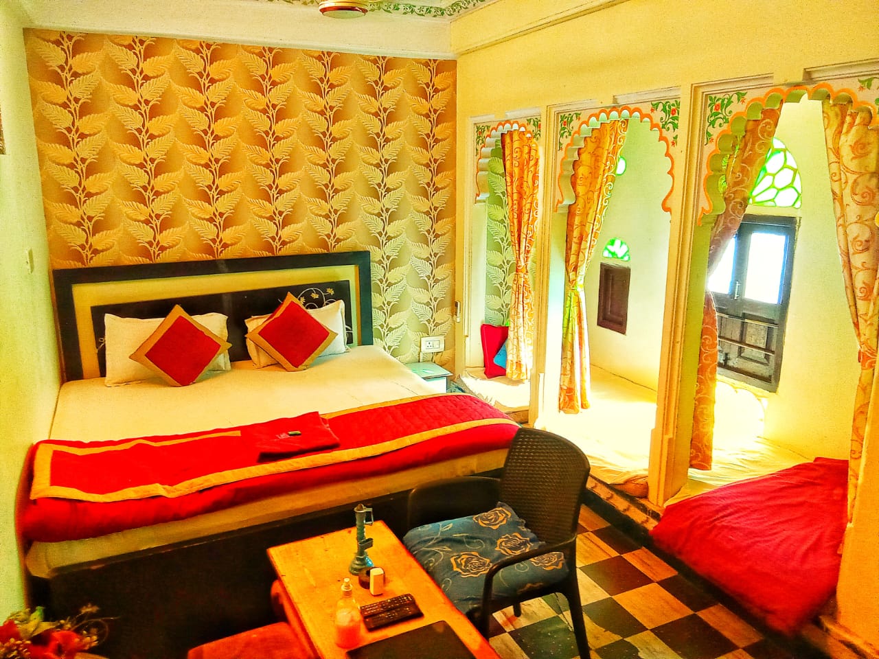 Hotel Shakti Palace - Tap to explore photos