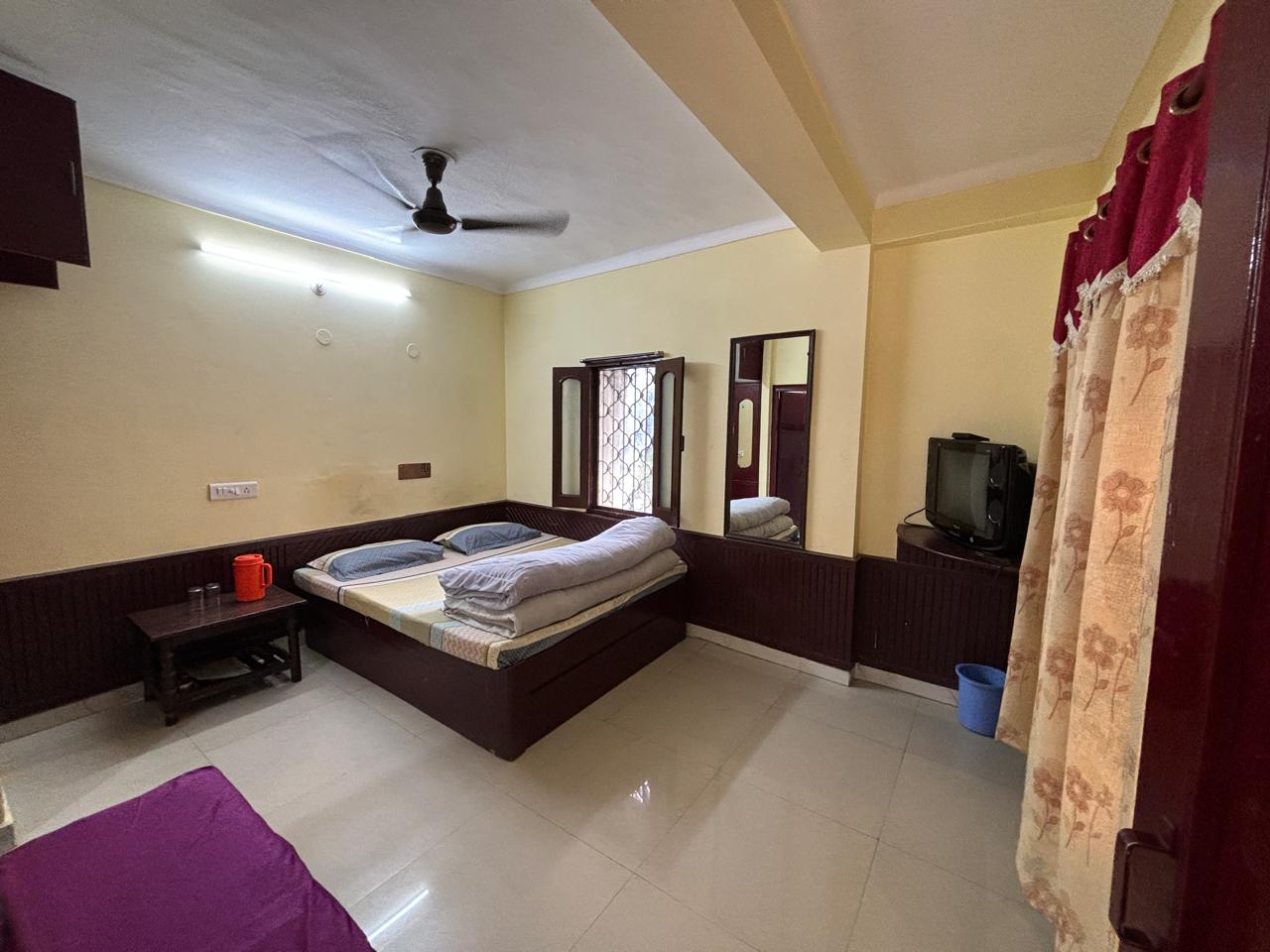 Hotel Shivam - Tap to explore photos