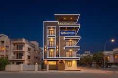 FabHotel F9 Sector 19, Noida