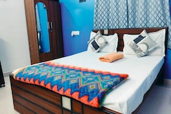 Studio Room Near DLF and Chennai Trade Centre, Chennai